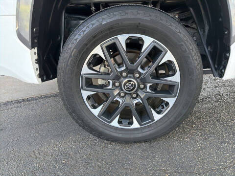 2023 Toyota Tundra Limited HV