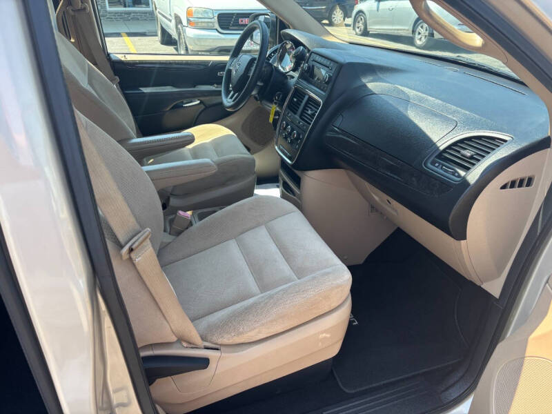 2014 Dodge Grand Caravan SE