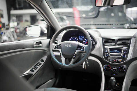 2015 Hyundai Accent GLS