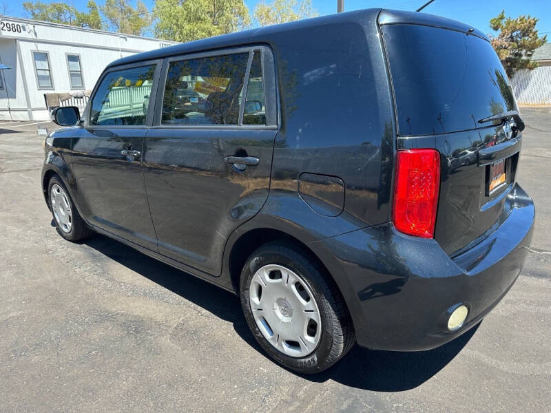 2009 Scion xB