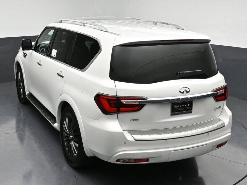 2022 Infiniti QX80 Sensory