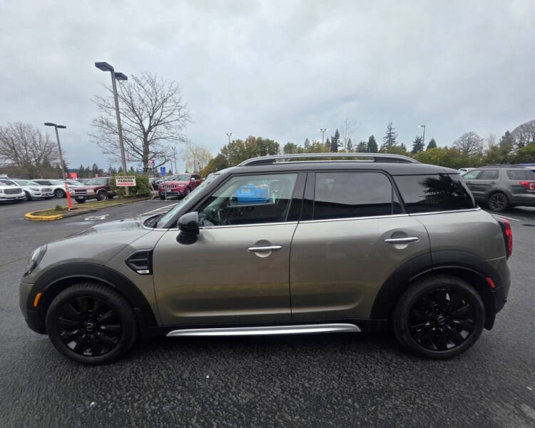 2017 MINI Countryman Cooper