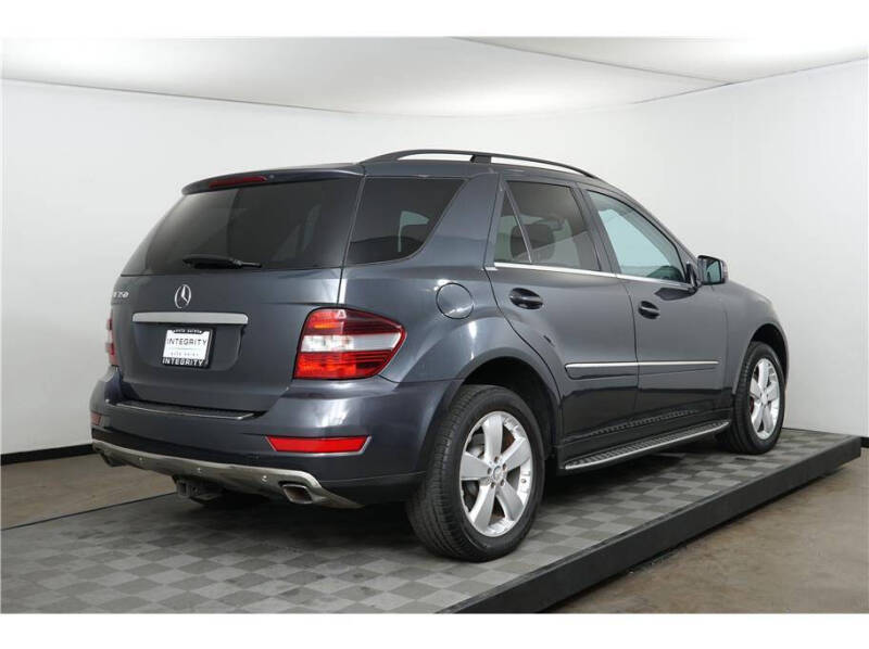 2011 Mercedes-Benz M-Class ML 350