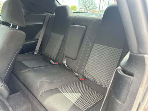 2019 Dodge Challenger SXT