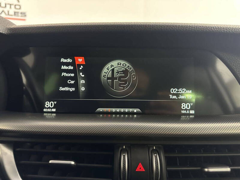 2018 Alfa Romeo Stelvio Sport