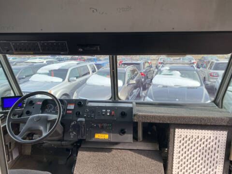 2014 Freightliner MT45 Chassis