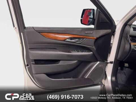2019 Cadillac Escalade Luxury