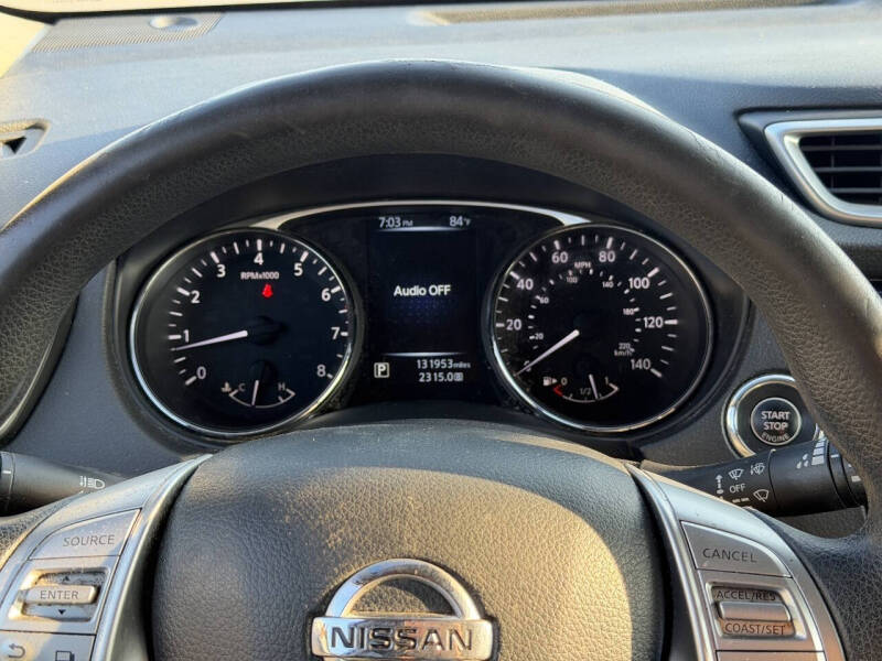 2015 Nissan Rogue SV