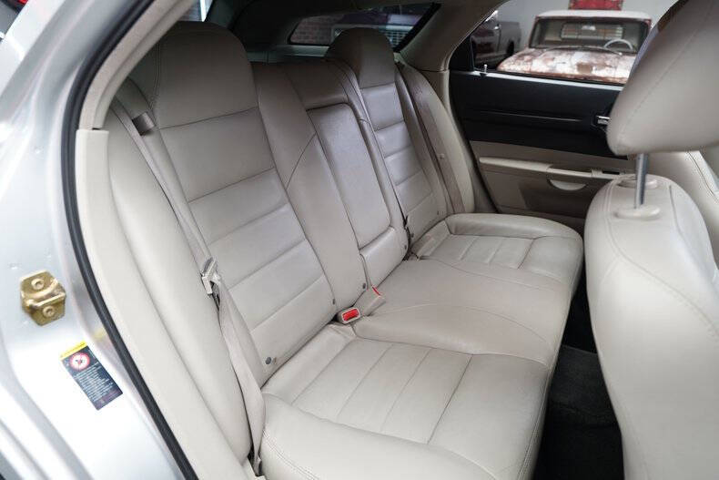2005 Dodge Magnum RT