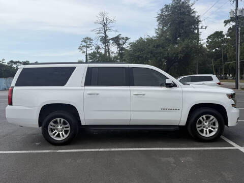 2017 Chevrolet Suburban LS