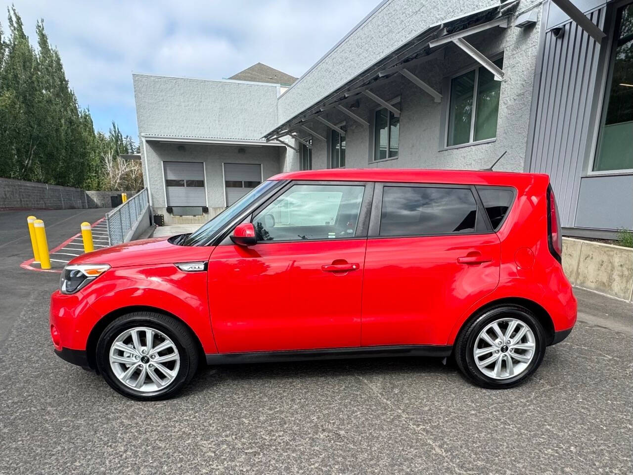 2018 Kia Soul for sale at Worldwide Auto in Portland, OR