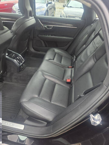 2018 Volvo S90 T5 Momentum