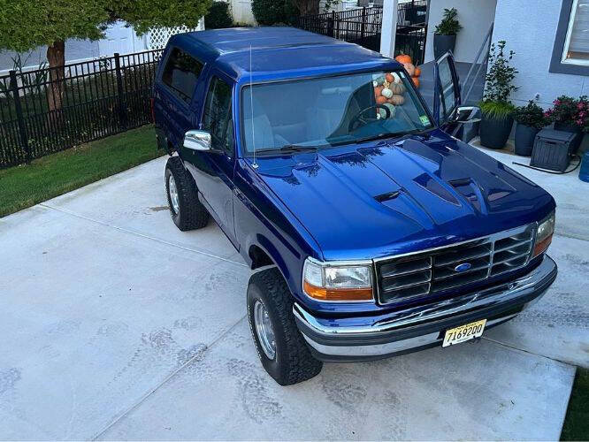 1995 Ford Bronco XLT