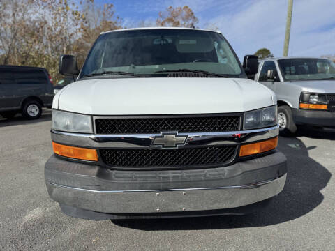 2017 Chevrolet Express LT 3500