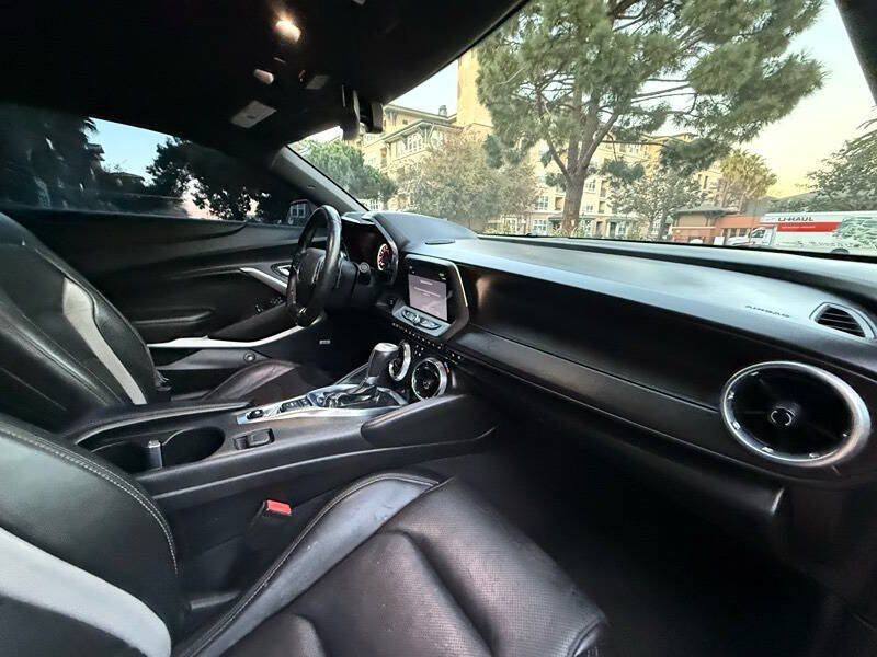 2017 Chevrolet Camaro LT