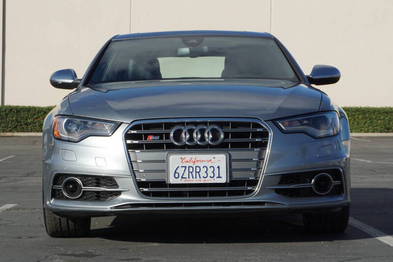 2013 Audi S6 4.0T quattro Prestige
