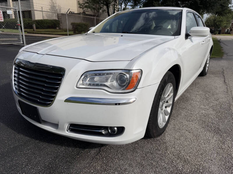 2013 Chrysler 300