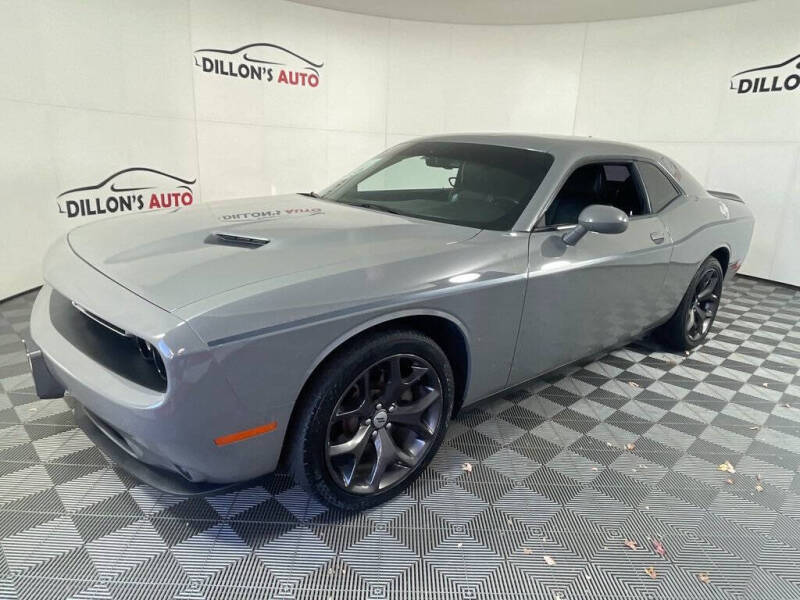 2017 Dodge Challenger SXT