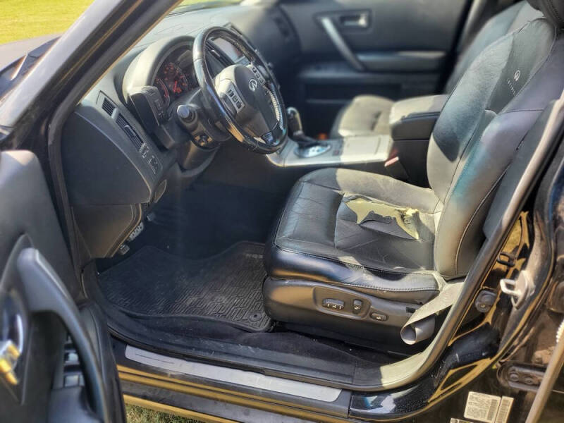 2006 Infiniti FX35