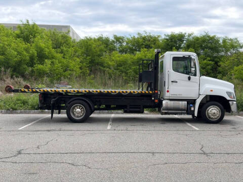 2019 Hino 268A