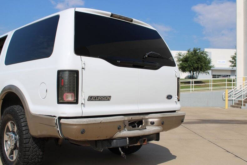 2005 Ford Excursion Eddie Bauer