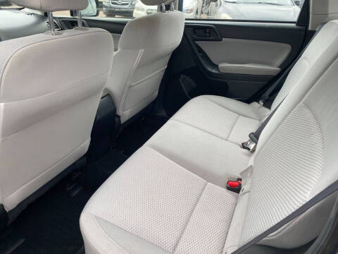 2017 Subaru Forester 2.5i
