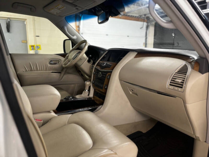 2012 Infiniti QX56
