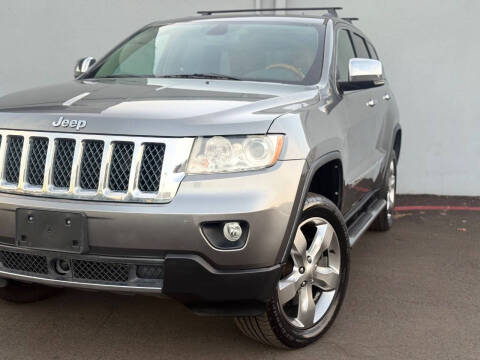 2013 Jeep Grand Cherokee Overland Summit