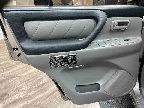 2003 Toyota Land Cruiser