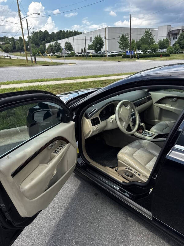 2008 Volvo V70 3.2