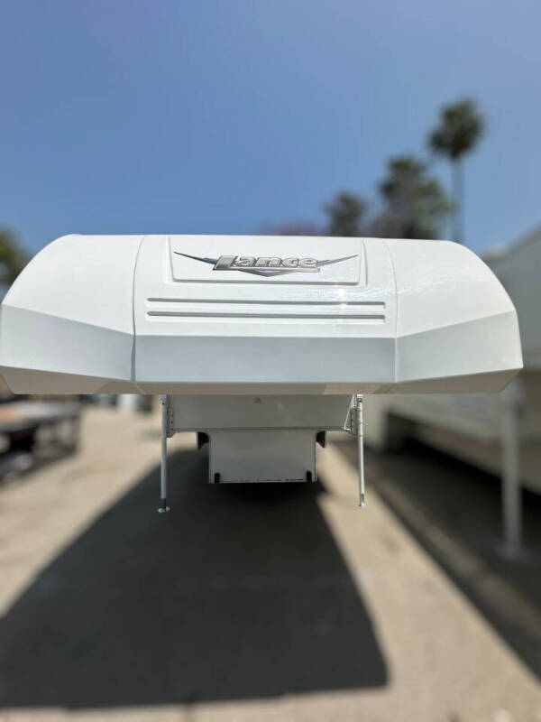 2017 Lance Camper 650