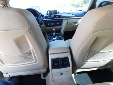 2015 BMW 3 Series 328i