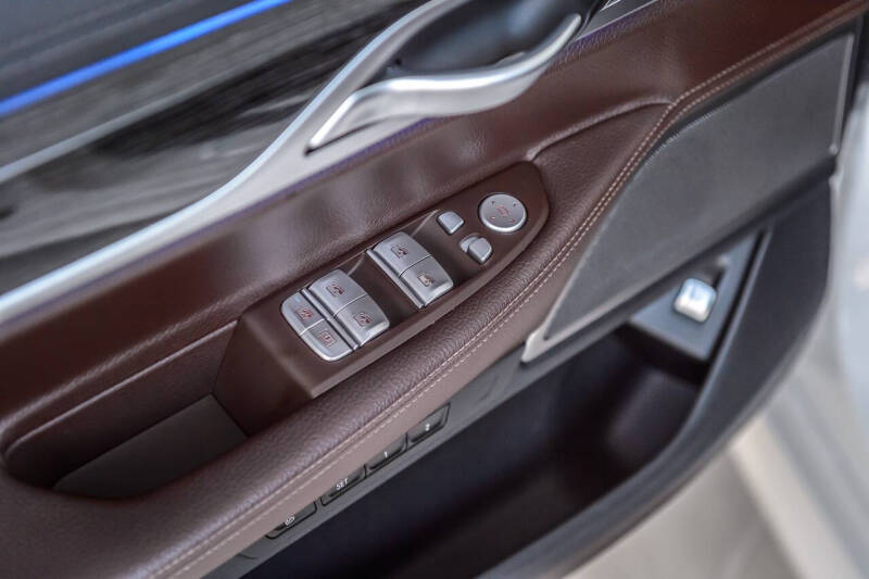 2020 BMW 7 Series 740i