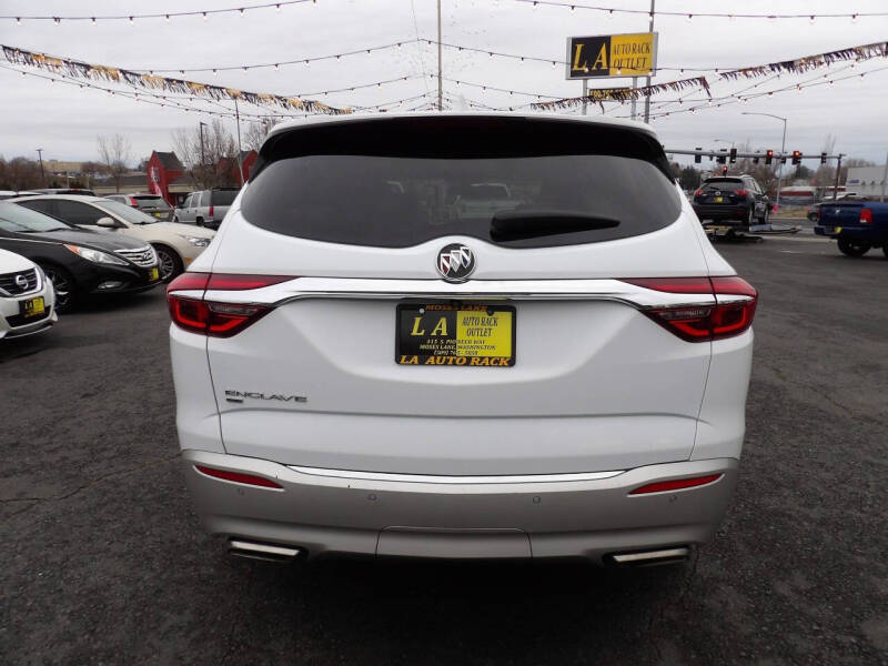 2020 Buick Enclave Essence