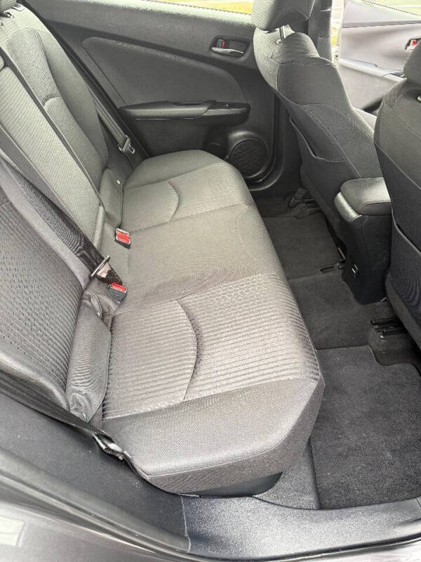 2016 Toyota Prius Two