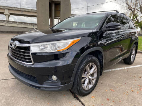 2014 Toyota Highlander for sale at powerful cars auto group llc in Houston TX