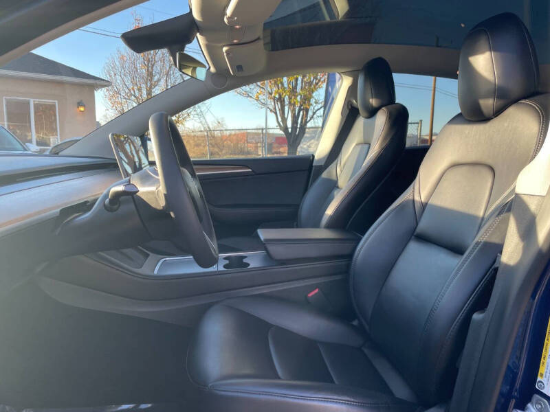 2023 Tesla Model Y Long Range