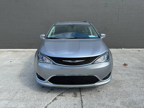 2020 Chrysler Pacifica Launch Edition