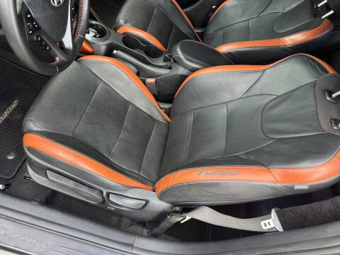 2016 Hyundai Veloster Turbo