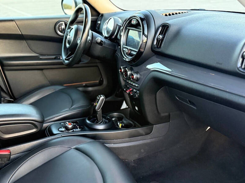 2020 MINI Countryman Cooper