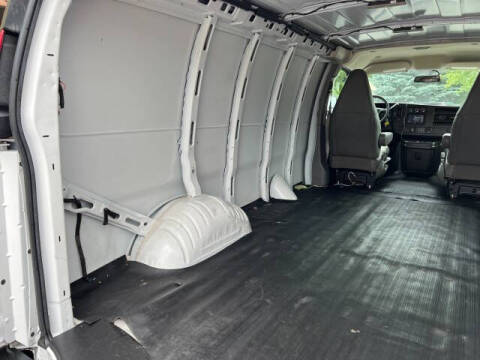 2019 GMC Savana 2500