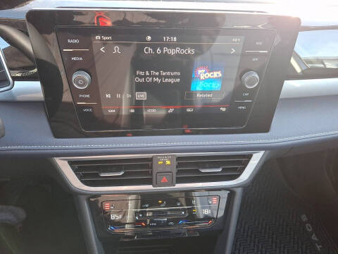 2026 Volkswagen Taos SEL 4Motion