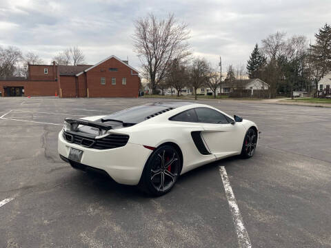 2013 McLaren MP4-12C