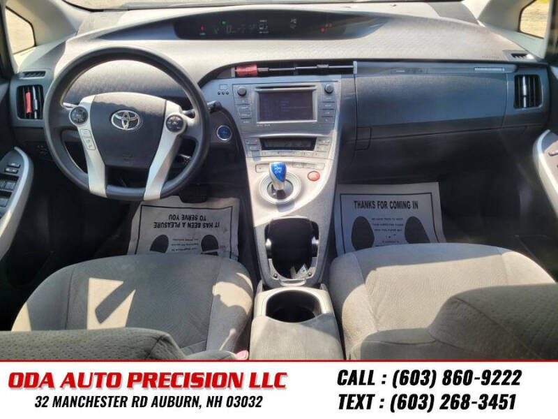 2012 Toyota Prius Plug-in Hybrid