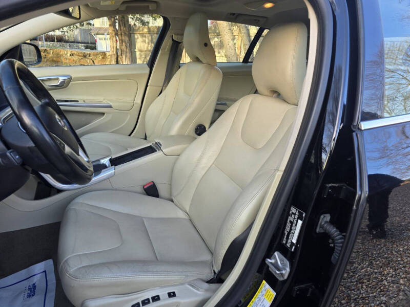 2015 Volvo V60 T5 Premier