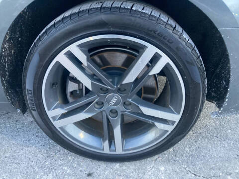 2017 Audi A4 2.0T quattro Premium Plus