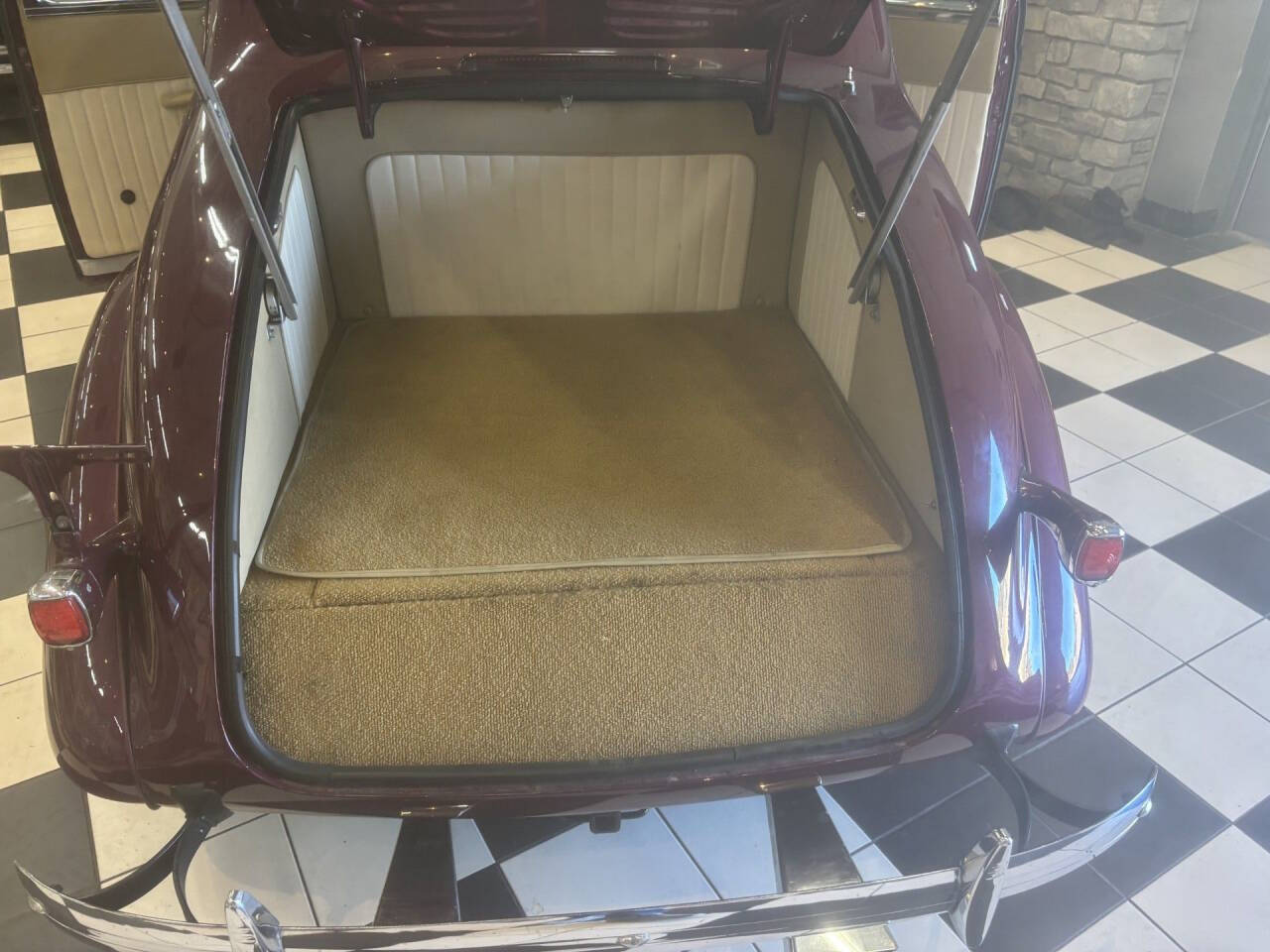 1938 Chevrolet Coupe 18