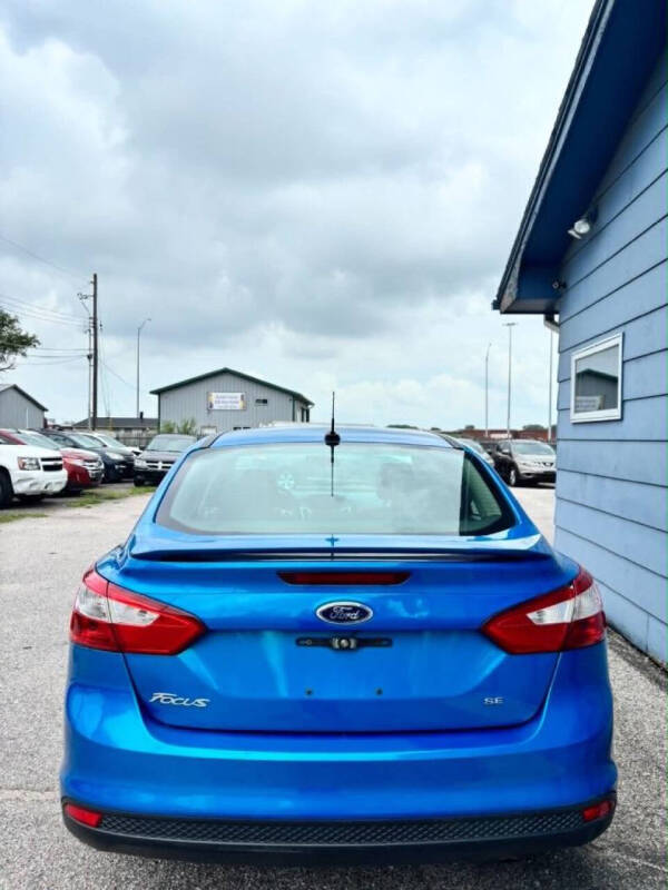 2012 Ford Focus SE