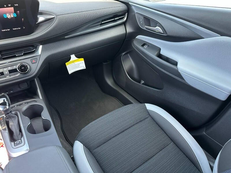 2025 Buick Envista Preferred