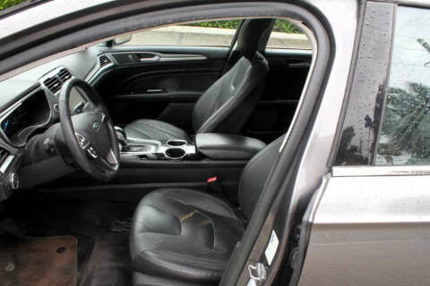 2013 Ford Fusion Hybrid Titanium